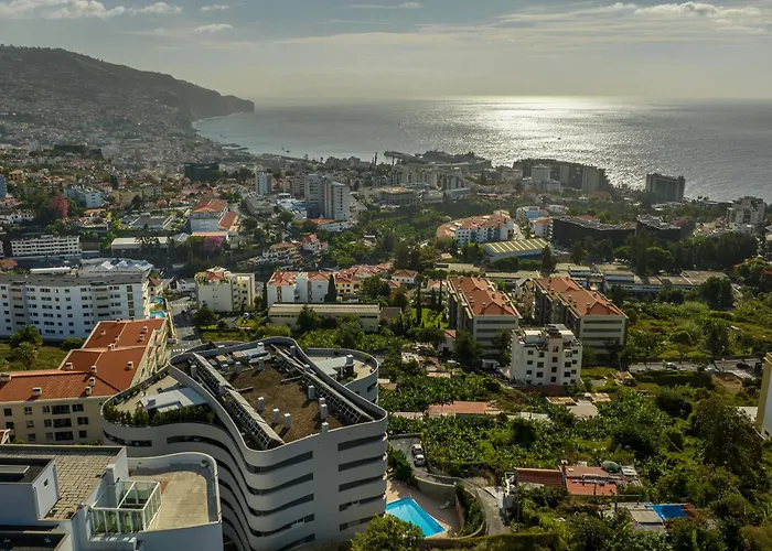 Kaizen & Pool Apartment